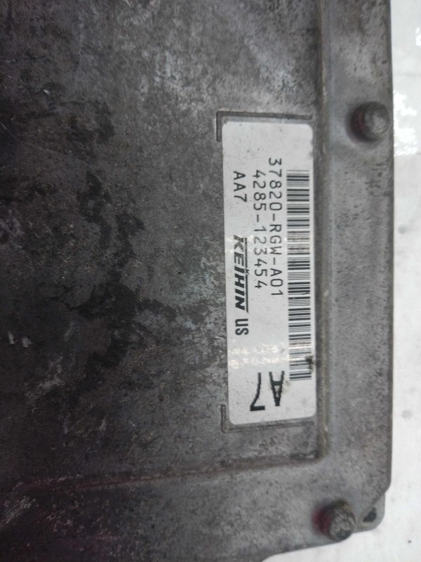 2009 Honda Odyssey Engine Control Module ECM 37820RGWA01 Used OEM
