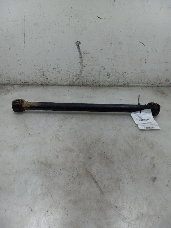 91-98 TOYOTA LAND CRUISER REAR DRIVER LEFT LOWER TRAILING CONTROL ARM