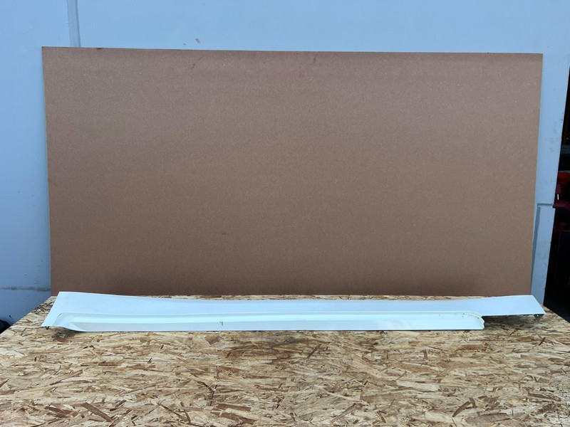 INFINITI Q50 14-24 OEM LEFT DRIVER ROCKER PANEL SIDE SKIRT MOLDING TRIM (WHITE)