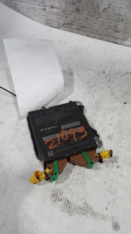 2017 RAM ProMaster City Body Control Module OEM 68321231AA 160k Miles