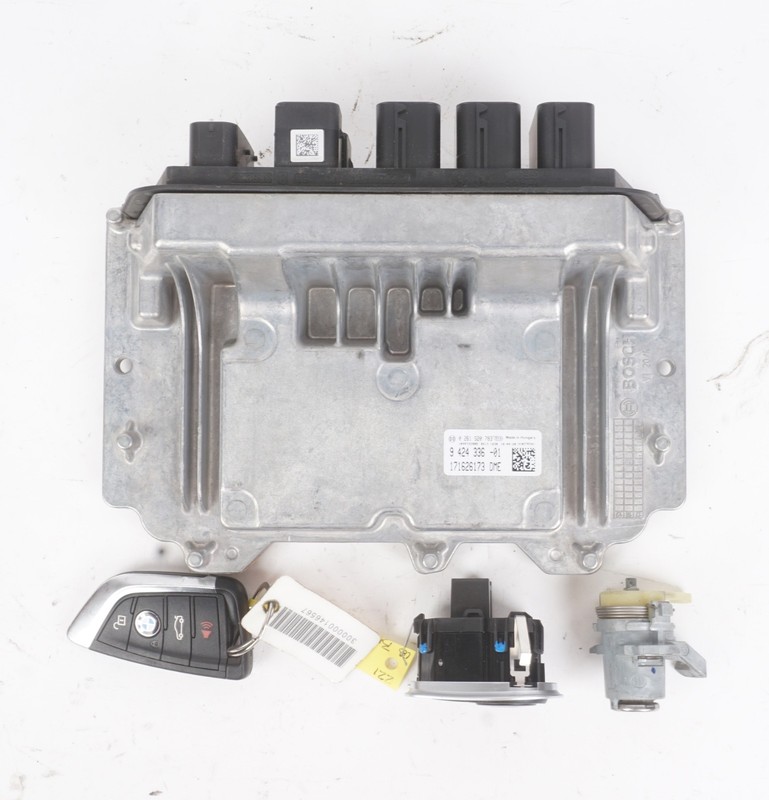 2016 - 2019 BMW F48 F39 X1 X2 ECU Engine Computer Key Ignition Module Set OEM