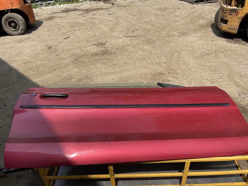 1996 - 1998 Ford Mustang Gt Passenger Right Door Laser Red E9 Oem