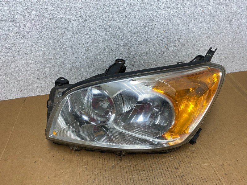 2009 - 2012 Toyota Rav4 Left Driver LH Side Headlight Halogen AE0422 DW