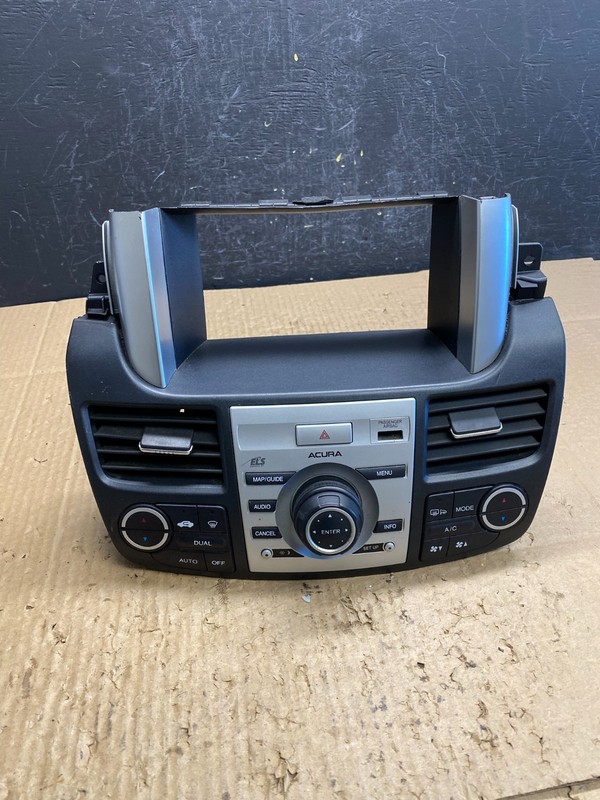 2007 to 2009 Acura RDX GPS RADIO Audio Control Trim Dash w/ Vents AD1925 DG