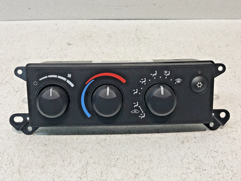 2006-2008 Dodge RAM 1500 AC Heater Climate Control Temperature P55057078AB