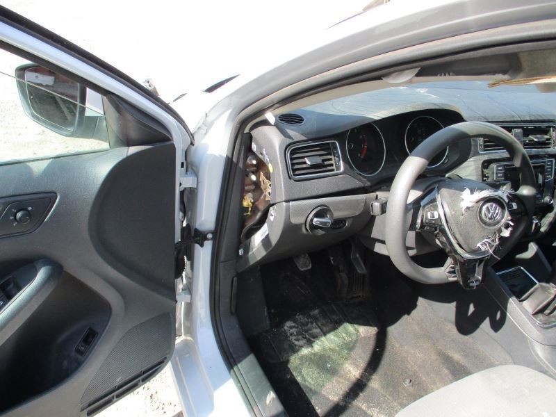 11-18 VOLKSWAGEN JETTA LEFT A-PILLAR WHITE-SILVER PC: LB9Z 60K -S- 44991