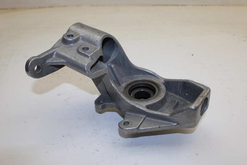 87 Polaris Trail Boss 250 4x4 OEM Left Hubstrut 1843026 AP106