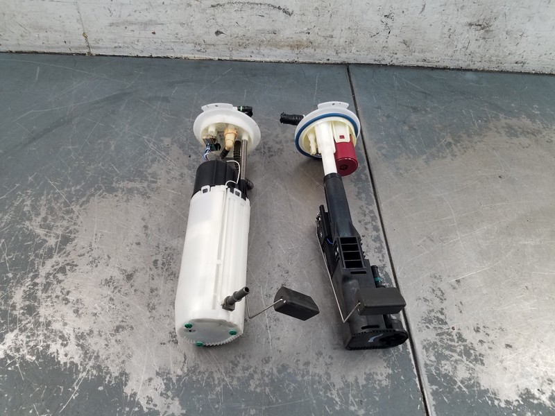 2015 Chevy Corvette C7 Z06 Fuel Pump / Sending Unit #0947 D4