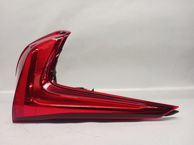 18-'20 MITSUBISHI ECLIPSE CROSS Left driver outer Taillight OEM Grade A!