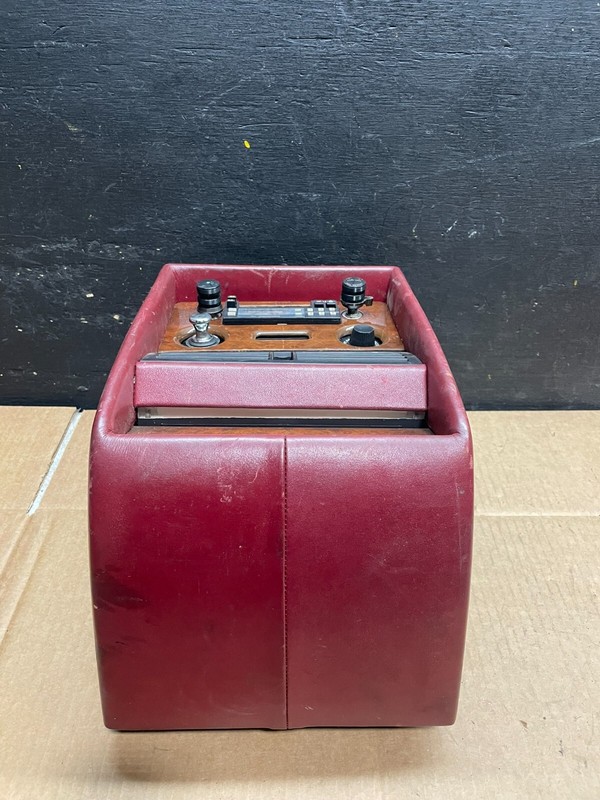 1982 to 1992 Rolls Royce Silver Radio Unit ConsoleN4254
