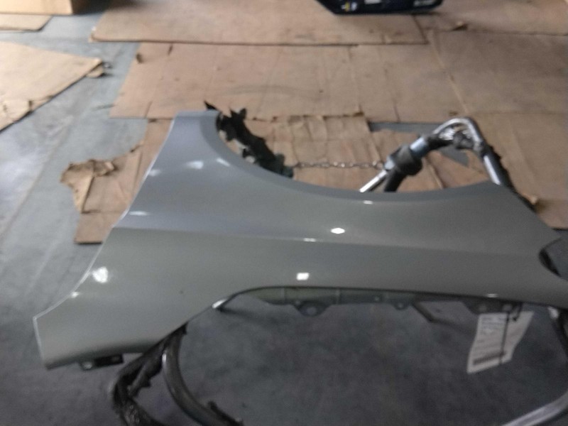 2014 Mercedes-Benz CLA-Class Left Fender Silver 415004 4DR SED 203K Miles