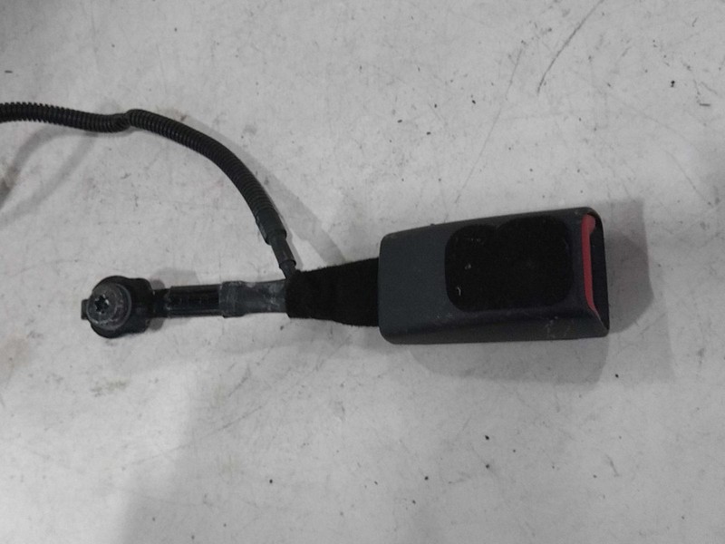 2020 Hyundai Elantra OEM Used Seat Belt Black 58k Miles Gray 4DR