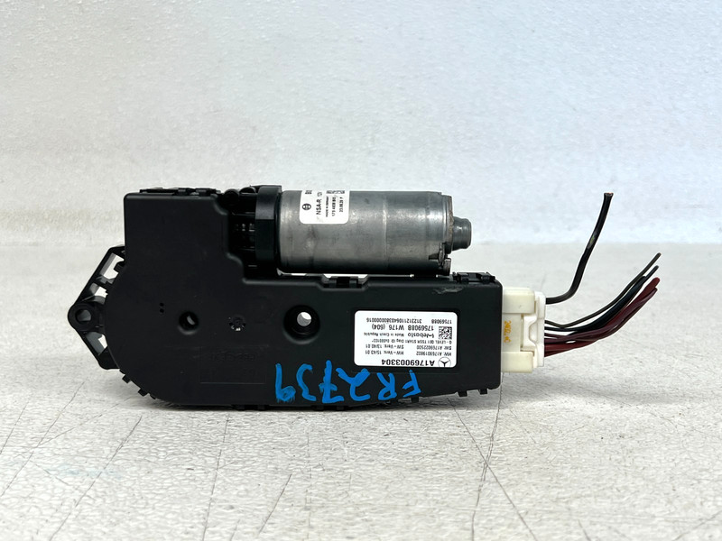 ⭐2014-2019 MERCEDES CLA250 PANORAMIC SUNROOF MOONROOF WINDOW MOTOR OEM LOT2739