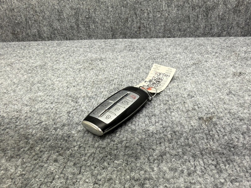 GENESIS GV70 22-25 OEM KEYLESS ENTRY SMART REMOTE KEY FOB TRANSMITTER 8 BUTTONS