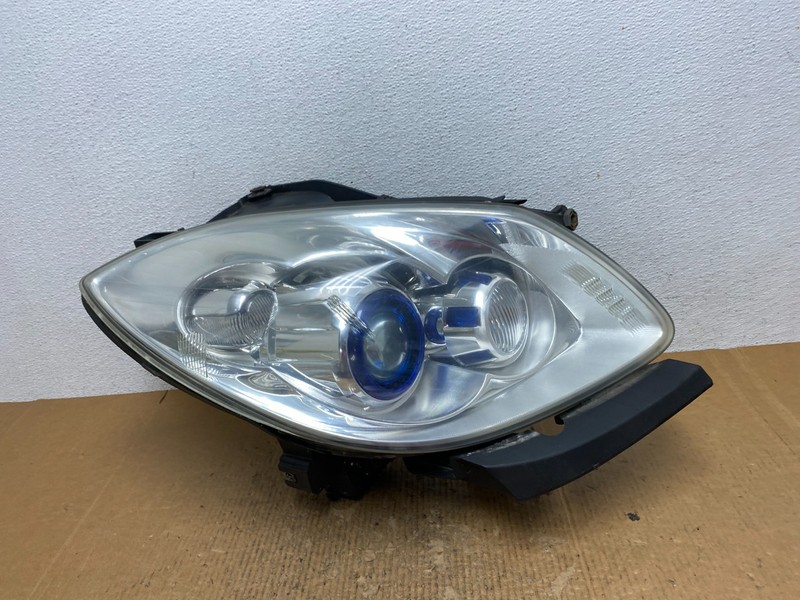 2008-2012 Buick Enclave Right Passenger Headlight Xenon Hid Two Ballast AE2755