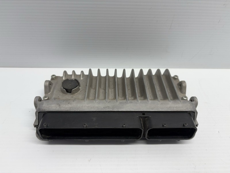 13-15 Toyota RAV4 Computer Brain Engine Control Module Ecu Ecm OEM 89661-42U30