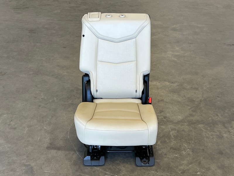 ⭐2017-2019 CADILLAC XT5 REAR RIGHT SECOND ROW SEAT COMPLETE BEIGE OEM LOT2511