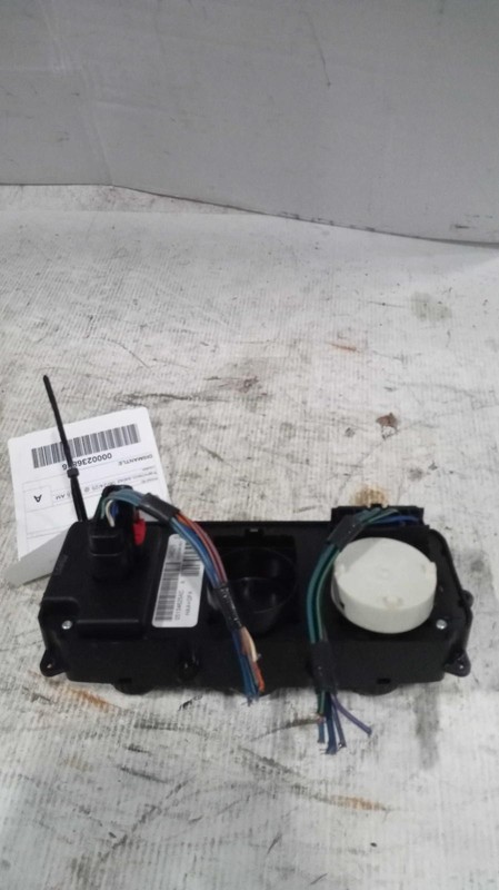 Used A/C Selector Switch fits: 2007 Dodge Caravan AC front dash mounted manual c