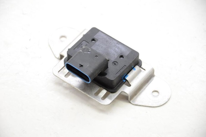 2013-2016 Porsche Boxster S Battery Control Module 991606630