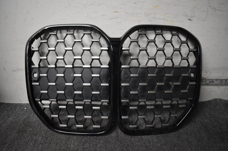 BMW GRILLE FACTORY OEM