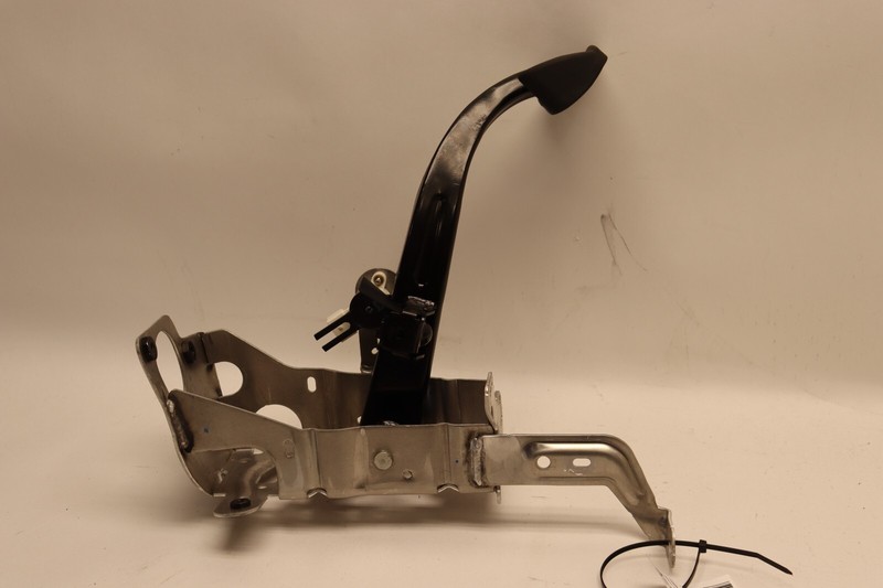 2021-2024 CHEVY CORVETTE C8 PARK PARKING BRAKE STOP PEDAL W/ SENSORS OEM