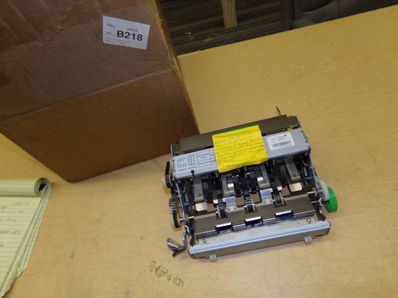 ATM Note Stacker CDM8240-NS-001 FOR PARTS OR REPAIR *FREE SHIPPING*
