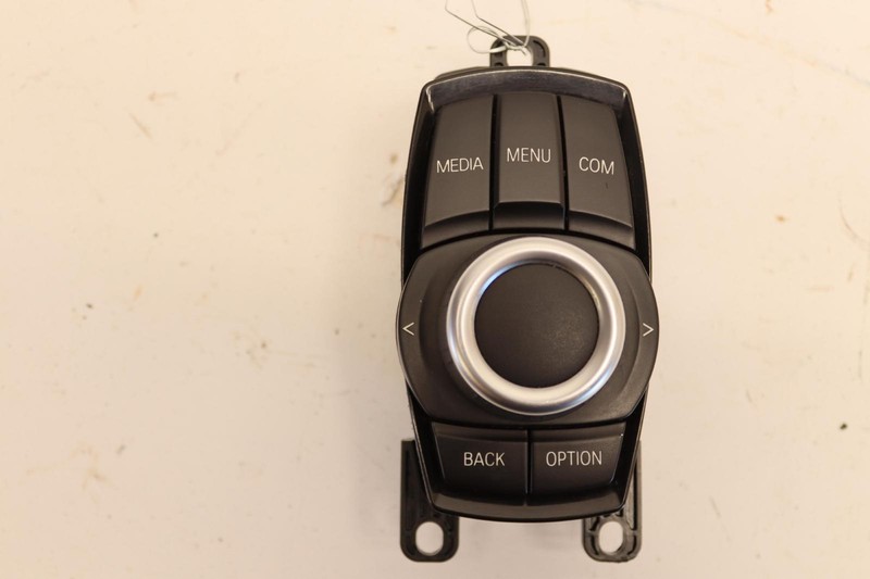 2018-2022 BMW X3 G01 MULTI MEDIA NAVI SWITCH CONTROLLER MOUSE JOYSTICK OEM