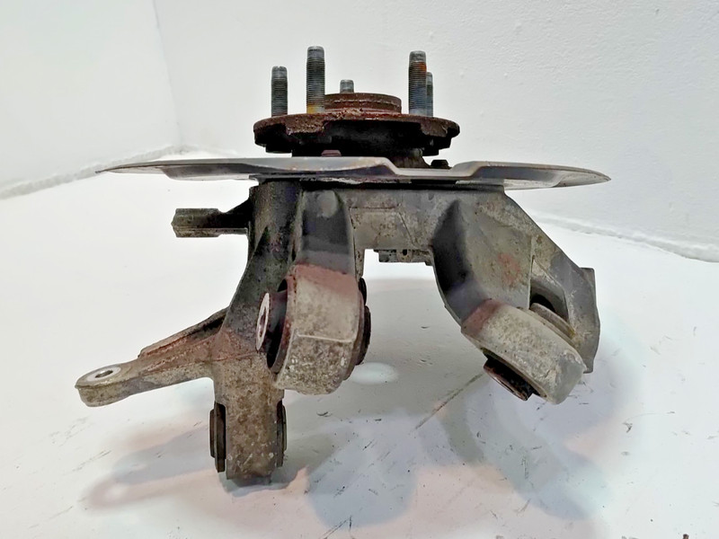 FORD EXPLORER REAR RIGHT PASSENGER SIDE SPINDLE KNUCKLE HUB 2011 - 2019 OEM