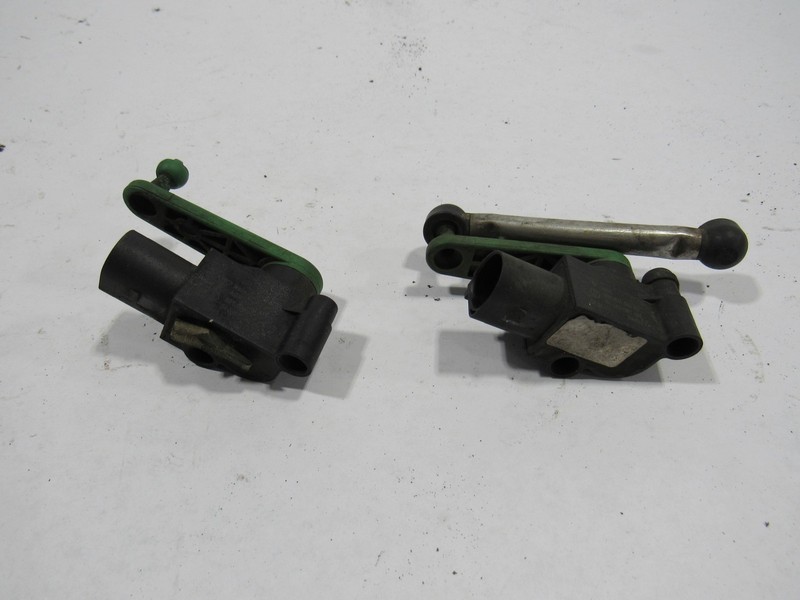 Porsche Boxster S 2014 Rear Suspension Height Level Sensor Set 2 PCS 13-16 ; :A
