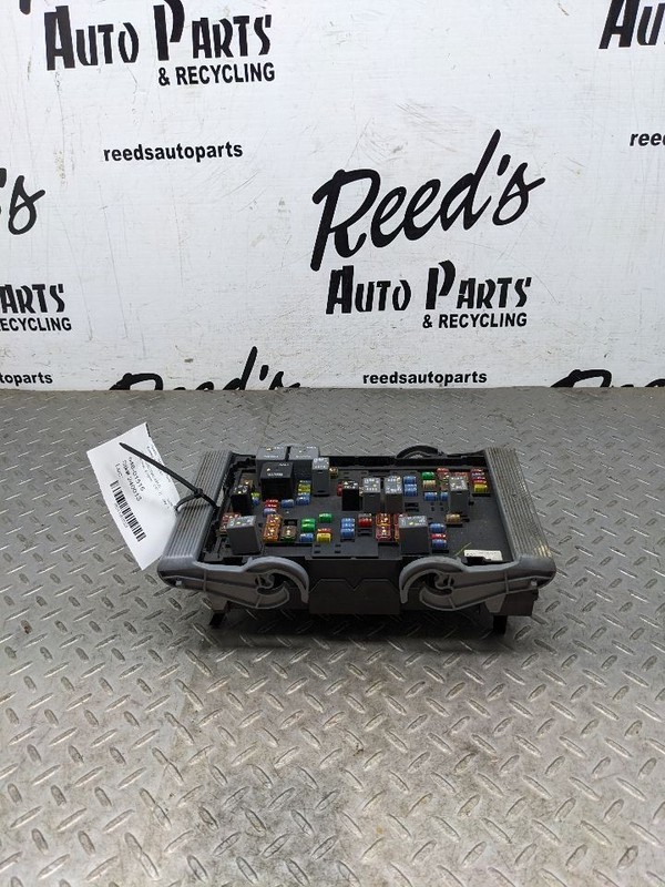 Fuse Box Engine Fits 07-09 SUBURBAN 1500 1161523