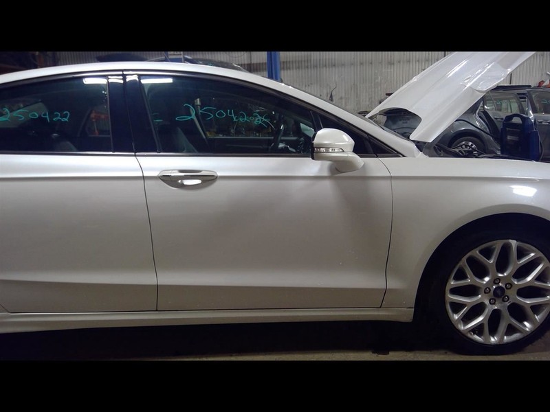 Passenger Right Front Door Without Acoustic Glass Fits 13-20 FUSION 1683954
