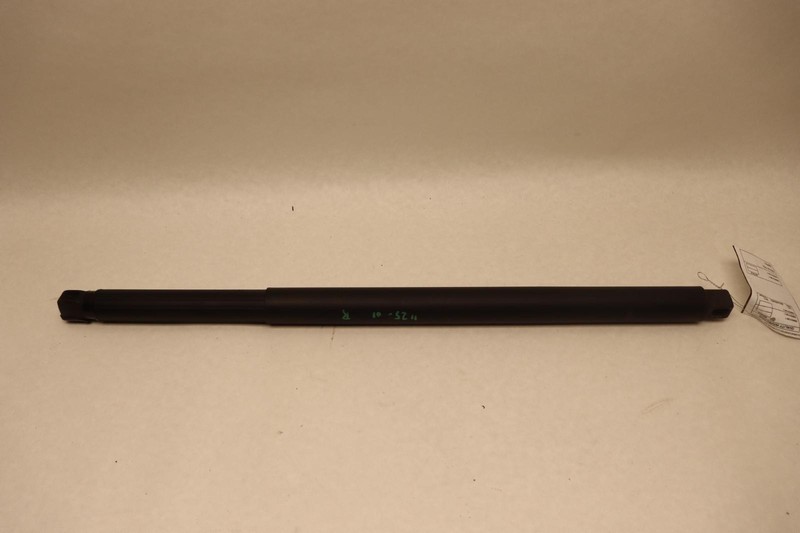 2015-2020 GMC YUKON REAR RIGHT TAILGATE HATCH POWER LIFT CYLINDER STRUT OEM