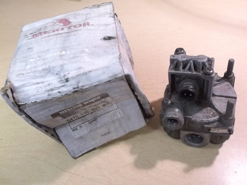 Meritor Wabco S4721950330 Modulator Relay Valve Assembly *FREE SHIPPING*