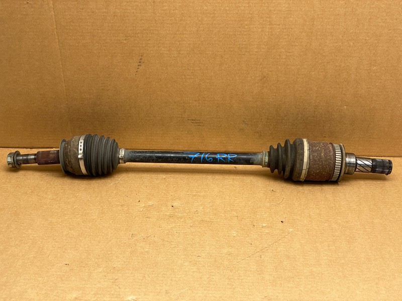 2011-2013 INFINITI M56 REAR LEFT DRIVER SIDE AXLE SHAFT RWD OEM LOT716