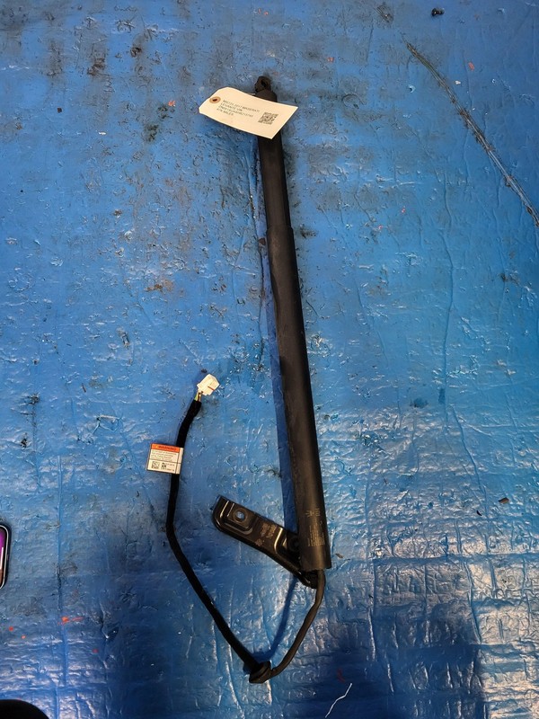 Used Oem Maserati Rear Tailgate Right Lift Shock Strut 670033247 for Levante 17