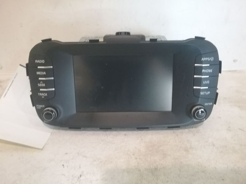 2017-2019 Kia Soul Radio Receiver US Market Gas Model w/o Navigation
