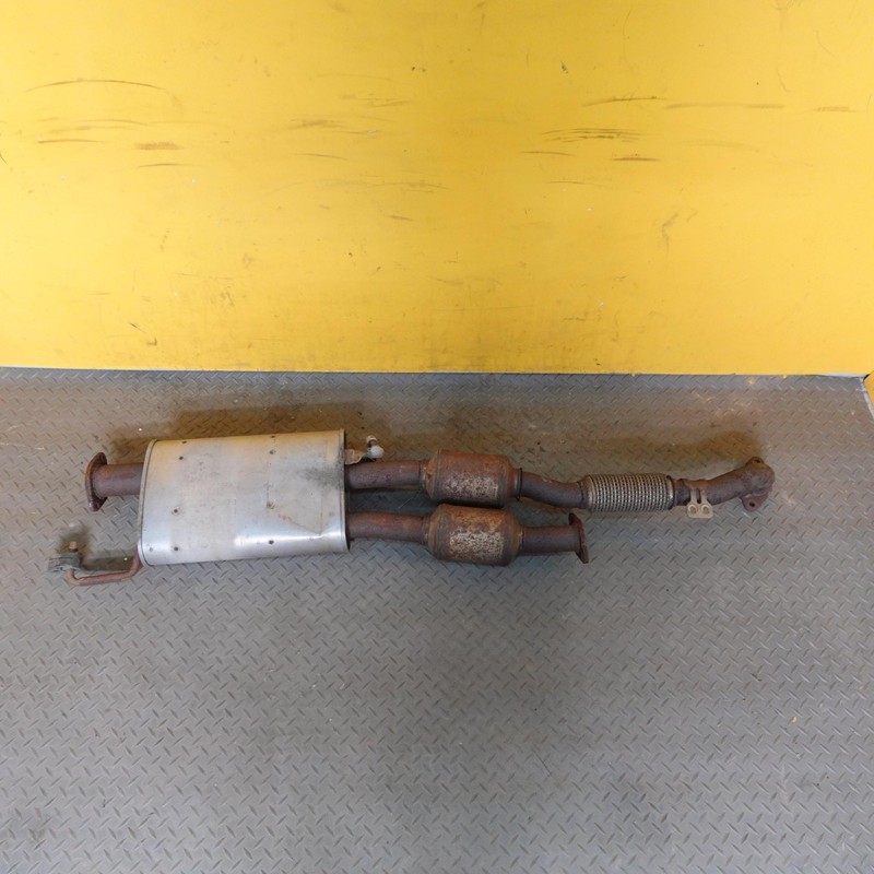 2018-2024 BUICK ENCLAVE FRONT EXHAUST MID MUFFLER RESONATOR FLEX PIPE 82282418