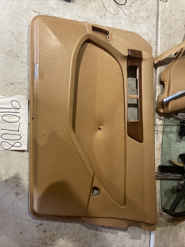 1986-1991 MERCEDES W126 560SEL 420SEL FRONT INTERIOR DOOR PANEL RIGHT SIDE OEM