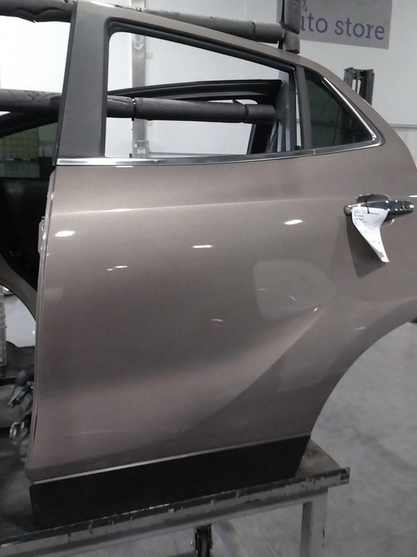 2014 Buick Encore Left Rear Door Brown OEM 448582 44K Miles
