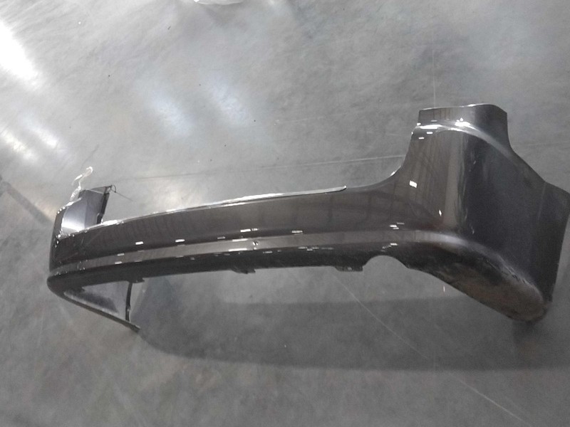 2020 Dodge Caravan Grey Bumper Assembly OEM 05113097AB 68125724AB Used