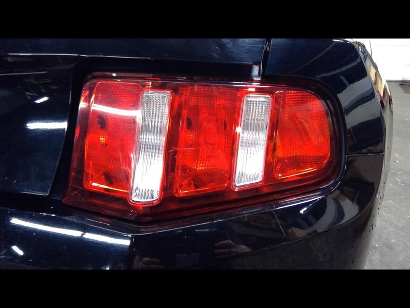 Passenger Right Tail Light Fits 10-12 MUSTANG 1660286