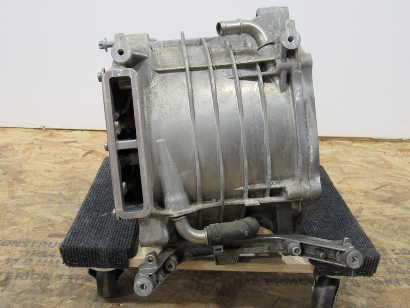 14-20 BMW I8 2015 1.5L AWD Electric Engine Motor 62k ml Y2