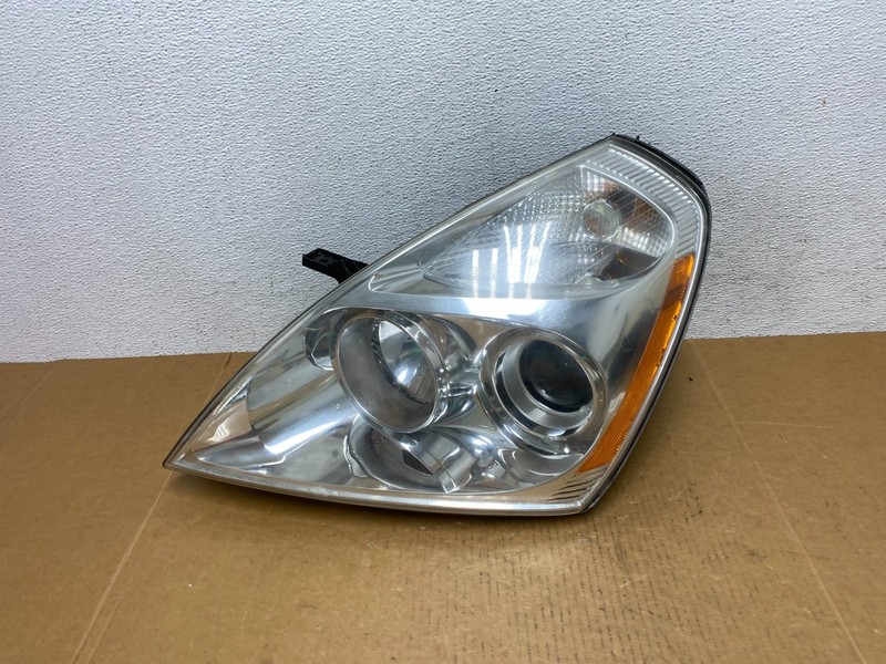 2008-2012 Kia Sedona Left Driver Lh Side Headlight Halogen Oem AD9076 DW