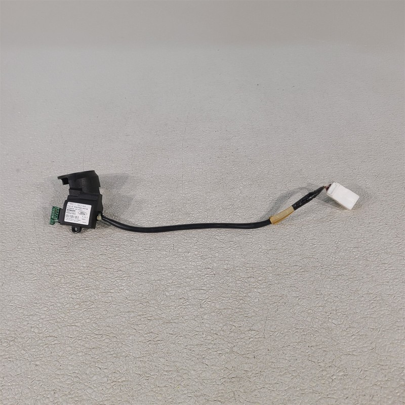 98-02 Mustang Gt Pats Transceiver Ring YW1T-15607-AA Aa7385