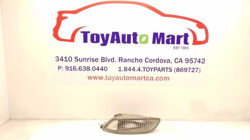 Passenger Corner/Park Light Fog-driving Bumper Mounted Fits 00-02 AVALON 72750