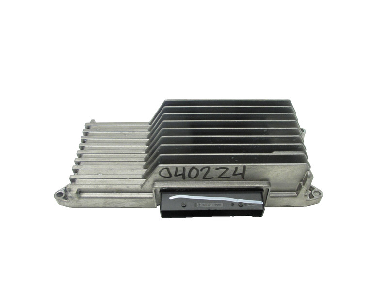 13-16 AUDI B8 A4 A5 S5 FWD & QUATTRO RADIO AUDIO AMPLIFIER MODULE UNIT OEM 04022