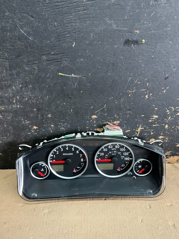 2007-2008 Nissan Pathfinder Xterra Cluster Speedometer Instrument OEM AA2109 DG