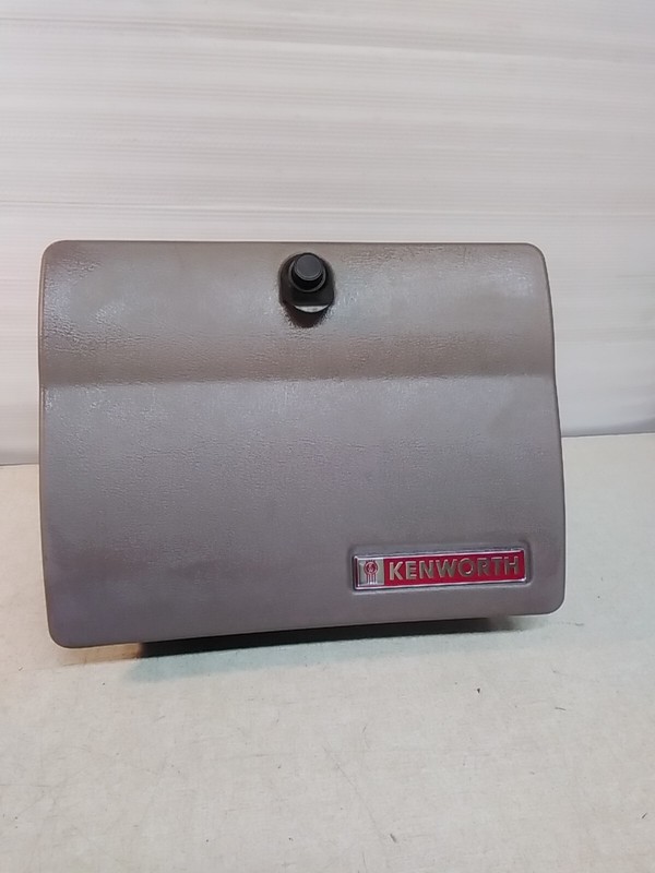 Kenworth S06-1000 Glove Box S25-1009-1 *FREE SHIPPING*