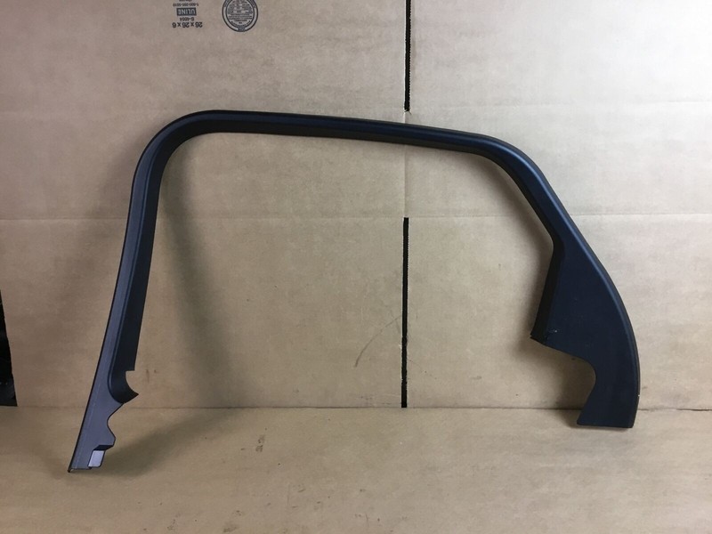 Jaguar XF 2016 Rear Right Passenger Door Window Trim Frame Molding 16-19 ;:M