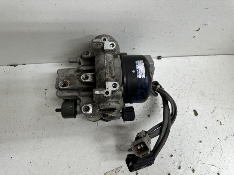 1994-1996 Lexus ES300 ABS Anti Lock Brakes Pump Brake Actuator & Modulator